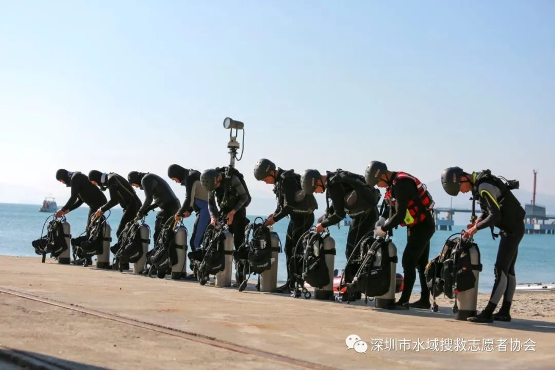 潜水救援